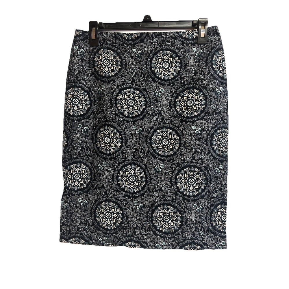 Loft Outlet Pencil Skirt size 4 Navy Blue White Medallion Print Back Zipper NWT